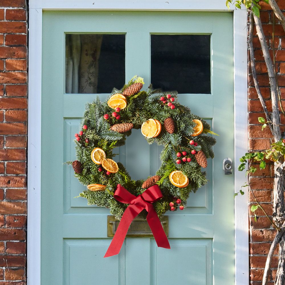 Order the Everbright Christmas Wreath | Arena Flowers
