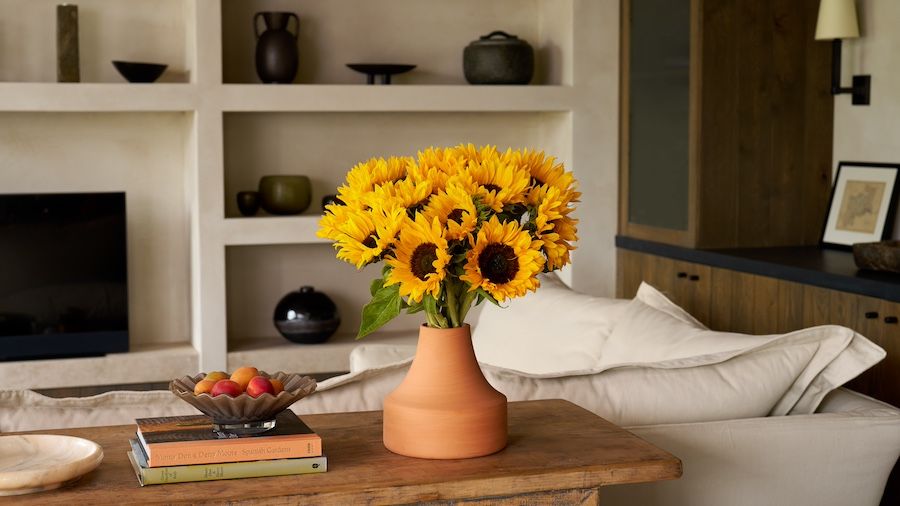 Mktg_BQ_Sunflowers.jpg